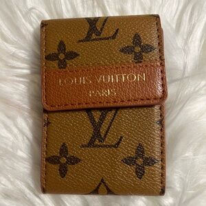 Louis Vuitton Tan Monogram Key & Card Holder